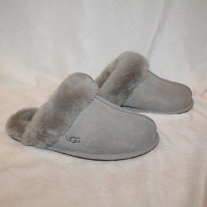 NIB UGG WOMEN'S‎ SCUFFETTE II SUEDE SHEARLING SLIP ON SLIPPERS GRAY